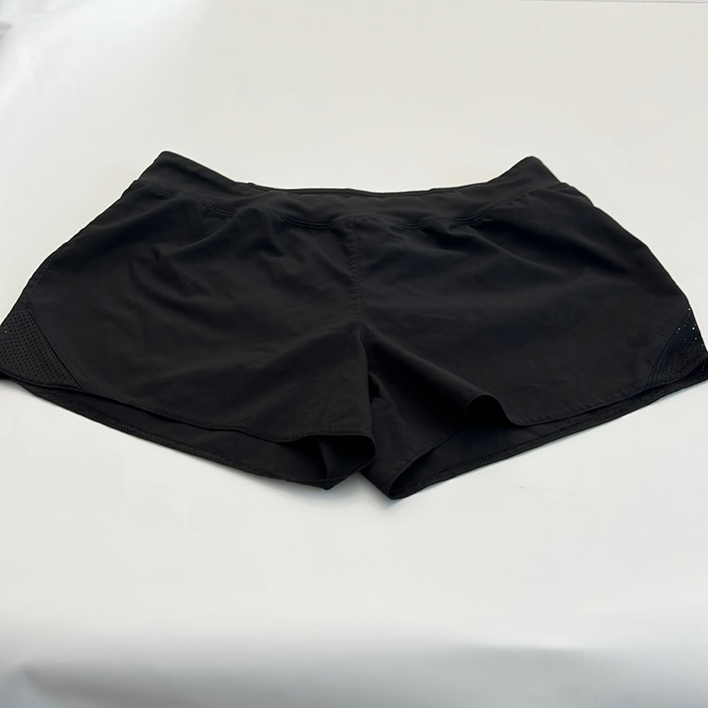 2 pair Reebok speedwick running shorts 1 black 1 purple w/ built in panty size L - Picture 5 of 16